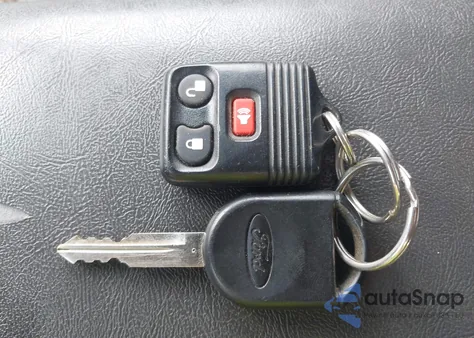 2004 Ford Explorer Sport Trac Adrenalin/Xls/Xlt z USA, uszkodzony, nr VIN 1FMZU77K84UA27260